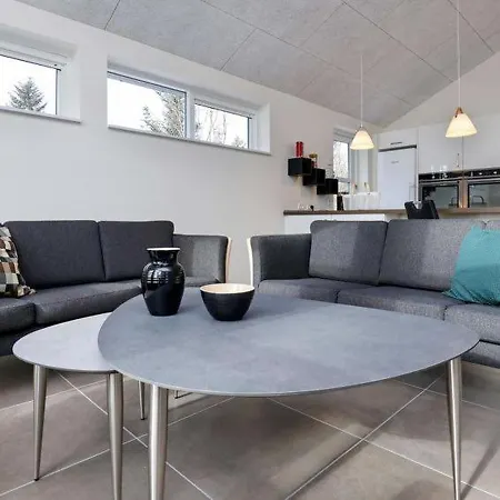 Ladeplads Sleeps 14 Pool Wifi Nyaraló Strøby Ladeplads