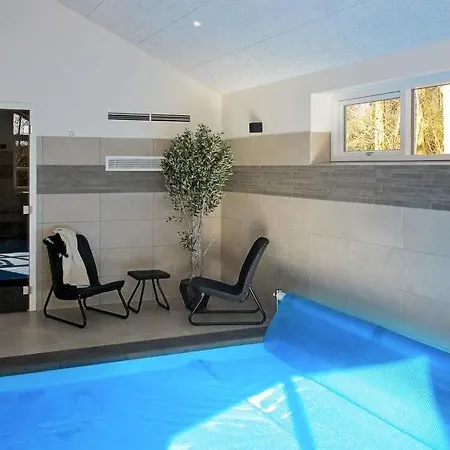 Ladeplads Sleeps 14 Pool Wifi Nyaraló *
